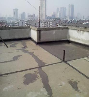 开封市漏水维修 楼顶漏水是什么原因，楼顶漏水维修方法是什么?
